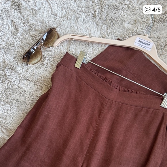 House of Harlow 1960 Rust Brown Linen Two-Piece Set - Picture 4 of 4